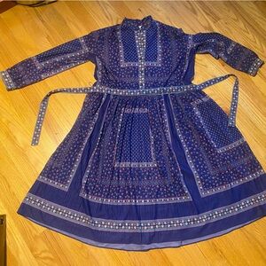 Vintage folksy dress size Small